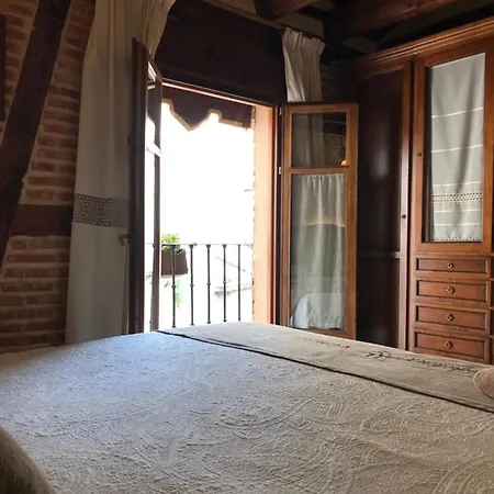 Hospederia Casa De Cisneros Guest house 2*