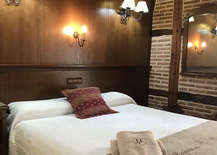 Hospederia Casa De Cisneros 2*