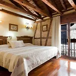 Hospederia Casa De Cisneros Guest house 2*