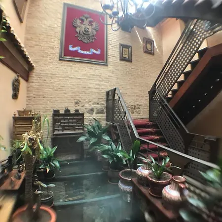 招待所 西斯内罗斯旅馆 托萊多