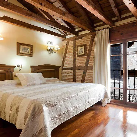 Hospederia Casa De Cisneros Casa de hóspedes 2*