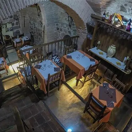 Hospederia Casa De Cisneros