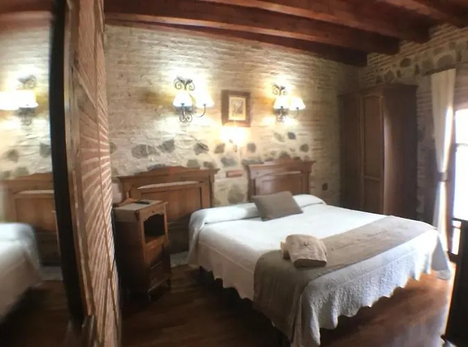 Hospederia Casa De Cisneros Pensionat 2*