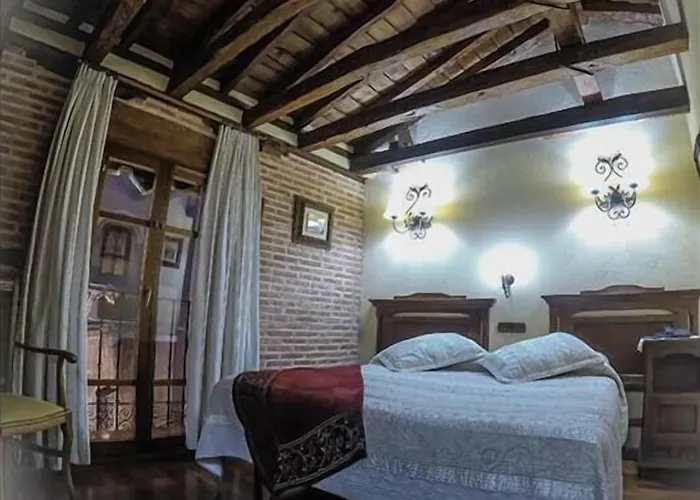 Hospederia Casa De Cisneros Pensionat 2*